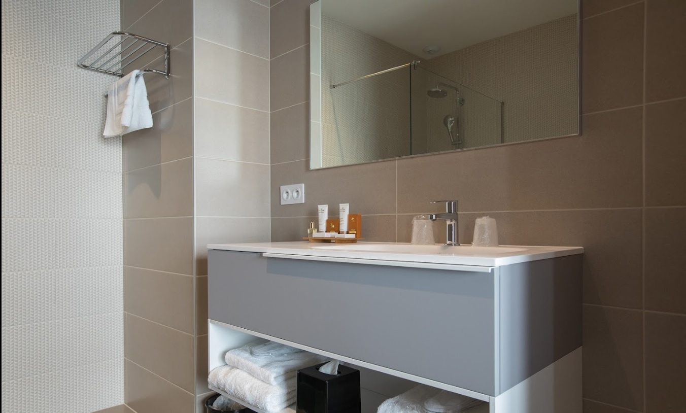 JB4 | Vonthron Professionnels Construction d’une Boutique Hôtel à COLMAR Pfastatt 4