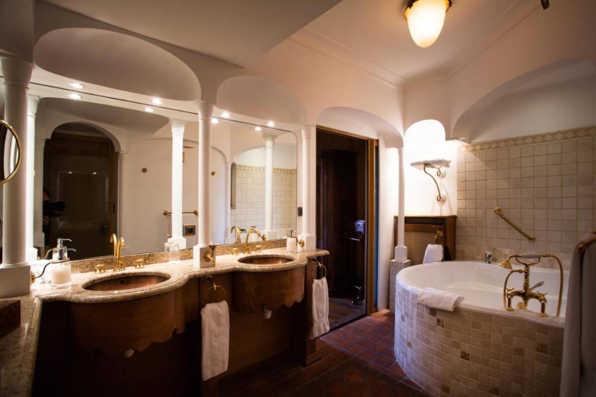 SDB VIOLETTES | Vonthron Professionnels Hôtel & Spa Les Violettes – Jungholtz Mulhouse 4